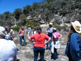 Steve Nelle explaining about riparian health indicators along the Guadalupe River